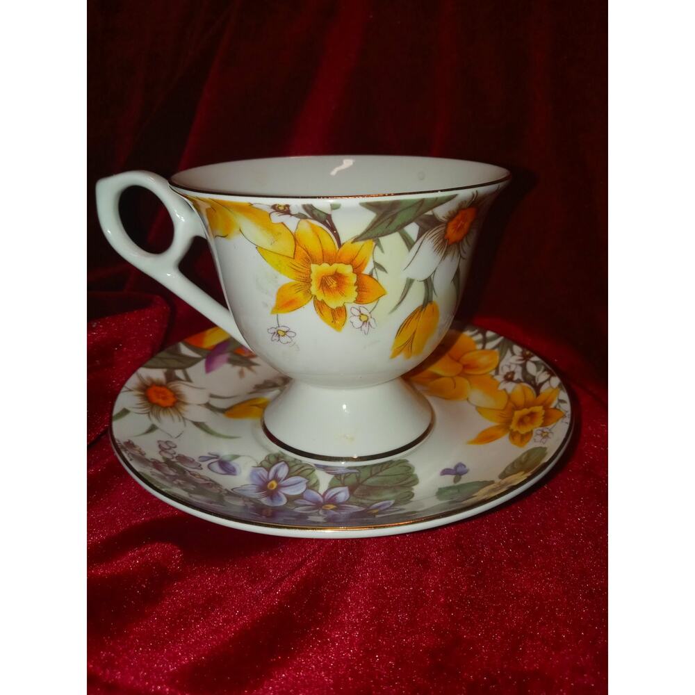 Gracie Bone China Floral Footed Tea Cup & Saucer Yellow Purple Flowers Coastline